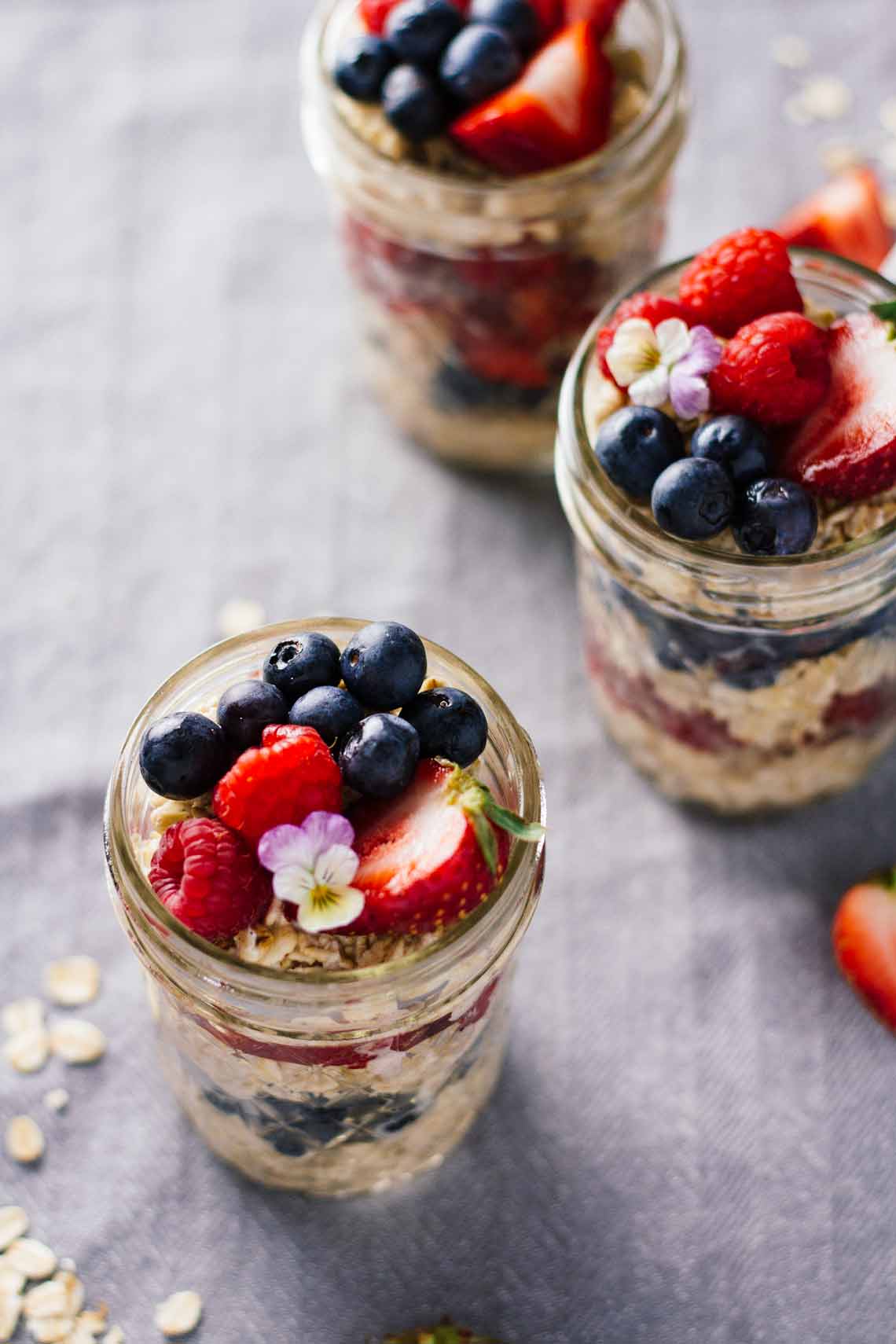 Triple Berry Overnight Oats! VGN, GF, DF, RSF!