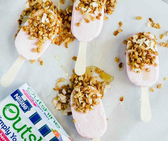Strawberry Frozen Breakfast Yogurt Bars!