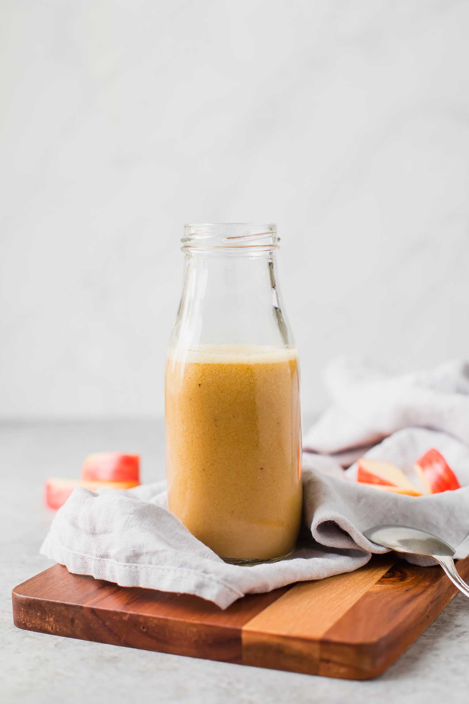 Apple Cider Vinaigrette (Salad Dressing Recipe) Apple Cider Vinaigrette (Salad Dressing Recipe)