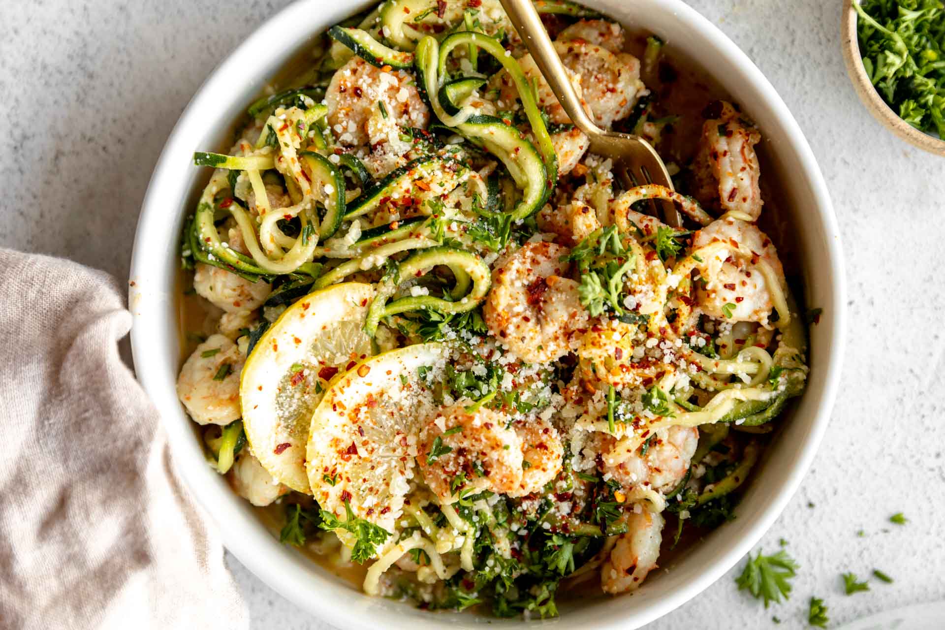 Healthy Shrimp Scampi w/ Zucchini Noodles