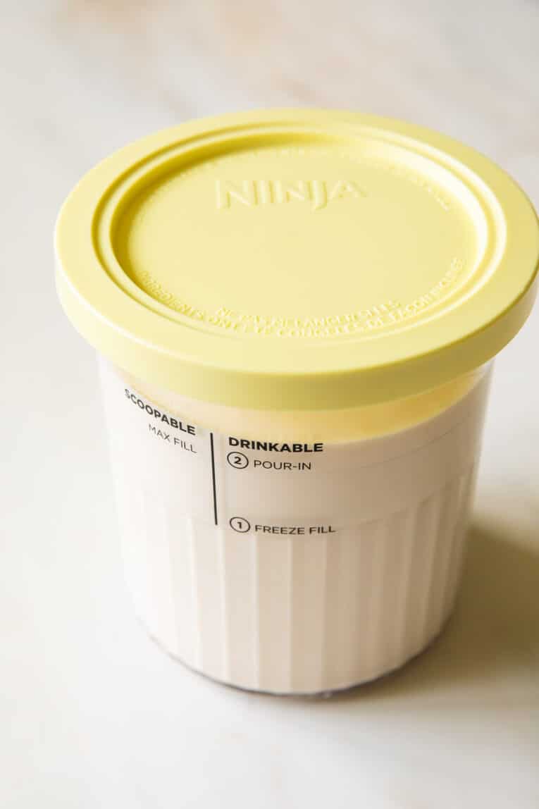 Limoncello Ice Cream in a container.